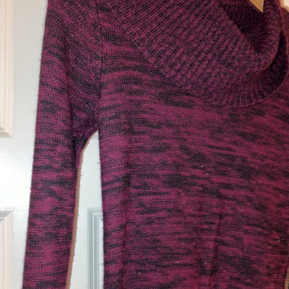 Sweater - Picture 3 of 7